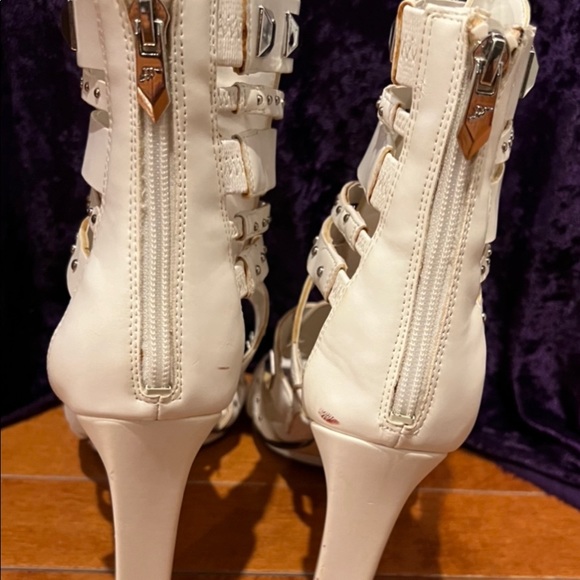 Fergie studded heel strappy, high fashion, only worn once, small nicks, box worn - Picture 2 of 6